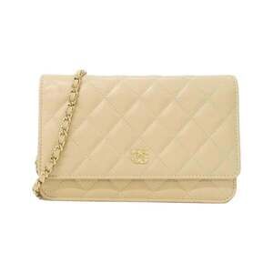 CHANEL Cream Wallet